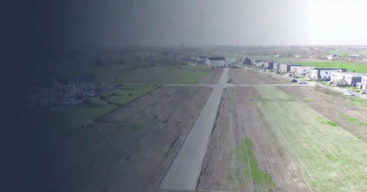 Jak sprzedać działkę bez biura w 2026 roku?